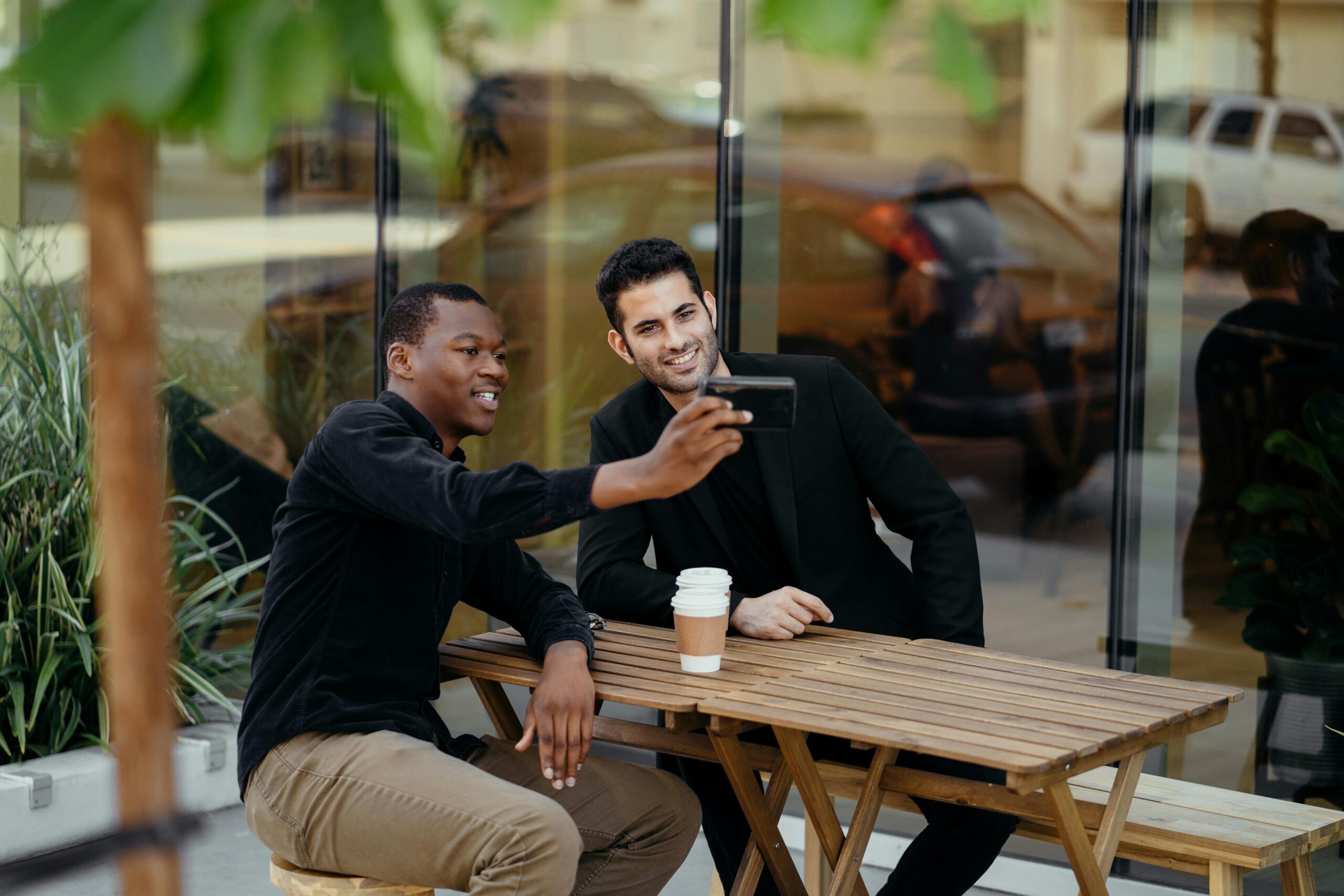 Expat Community: 10 Powerful Ways to Find Belonging Abroad in 2026